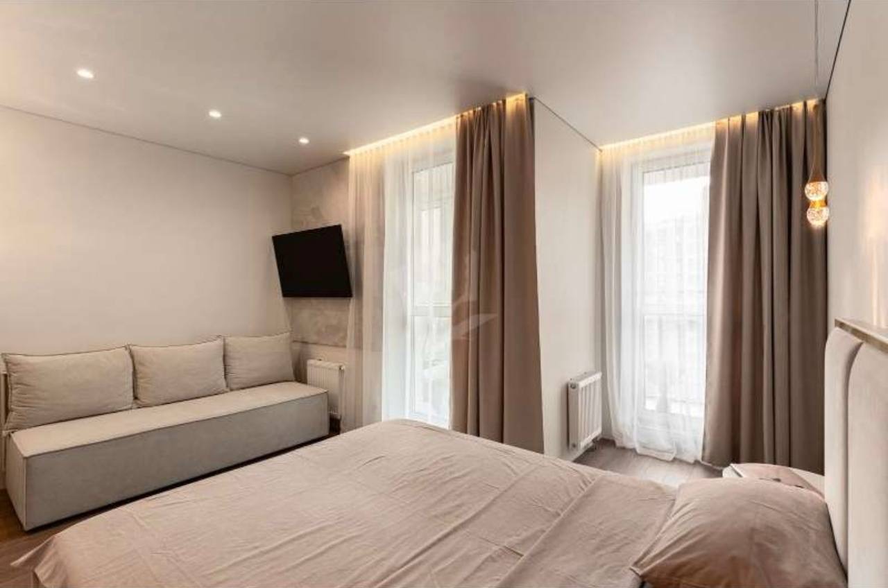 Студия, Леонида Щемелёва ул. 14