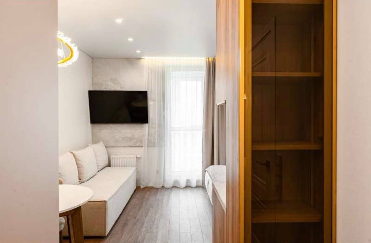 Студия, Леонида Щемелёва ул. 14