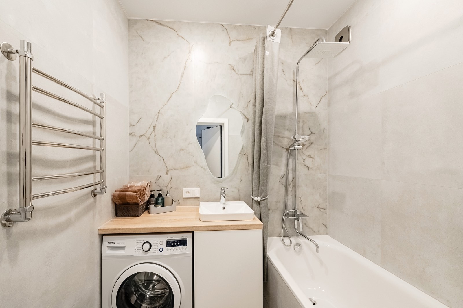 3-комнатная квартира, Игоря Лученка ул. 27