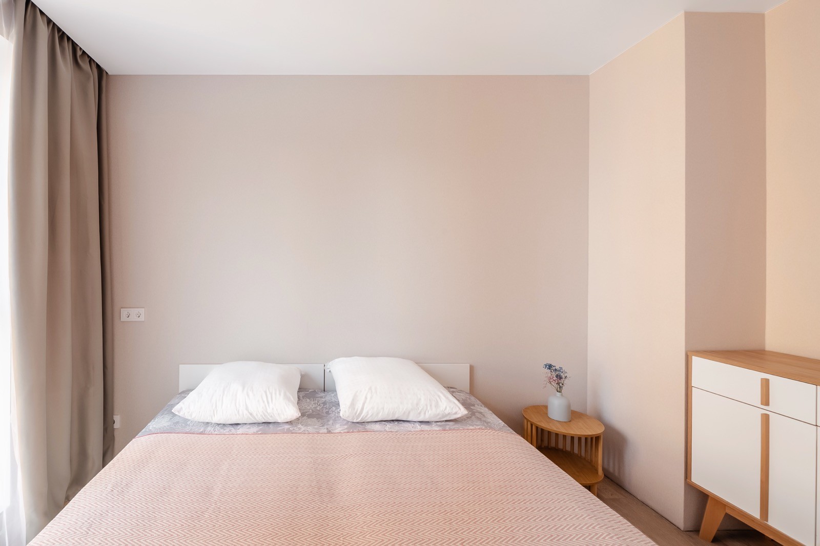 3-комнатная квартира, Игоря Лученка ул. 27