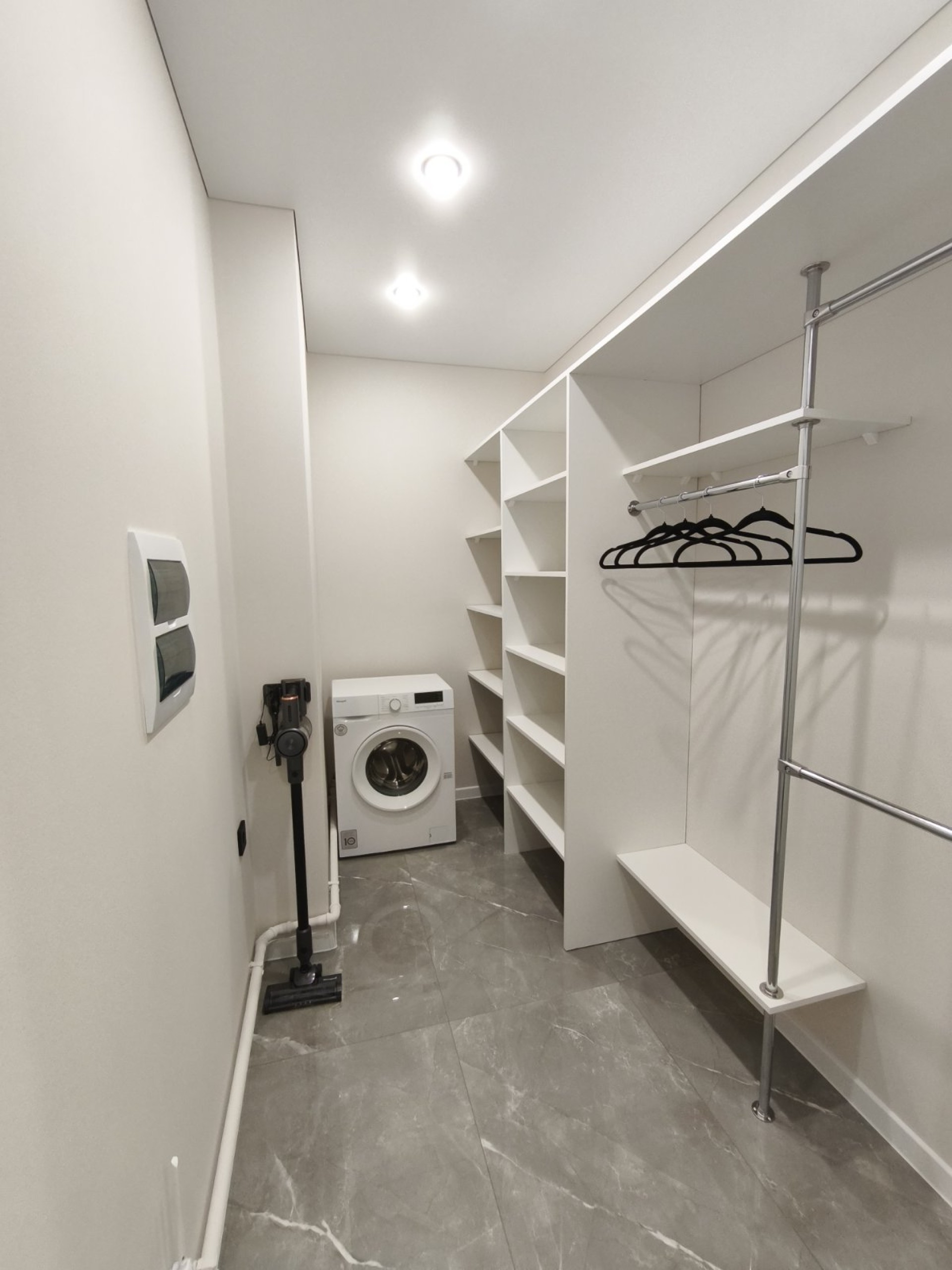 Студия, Жореса Алфёрова ул. З