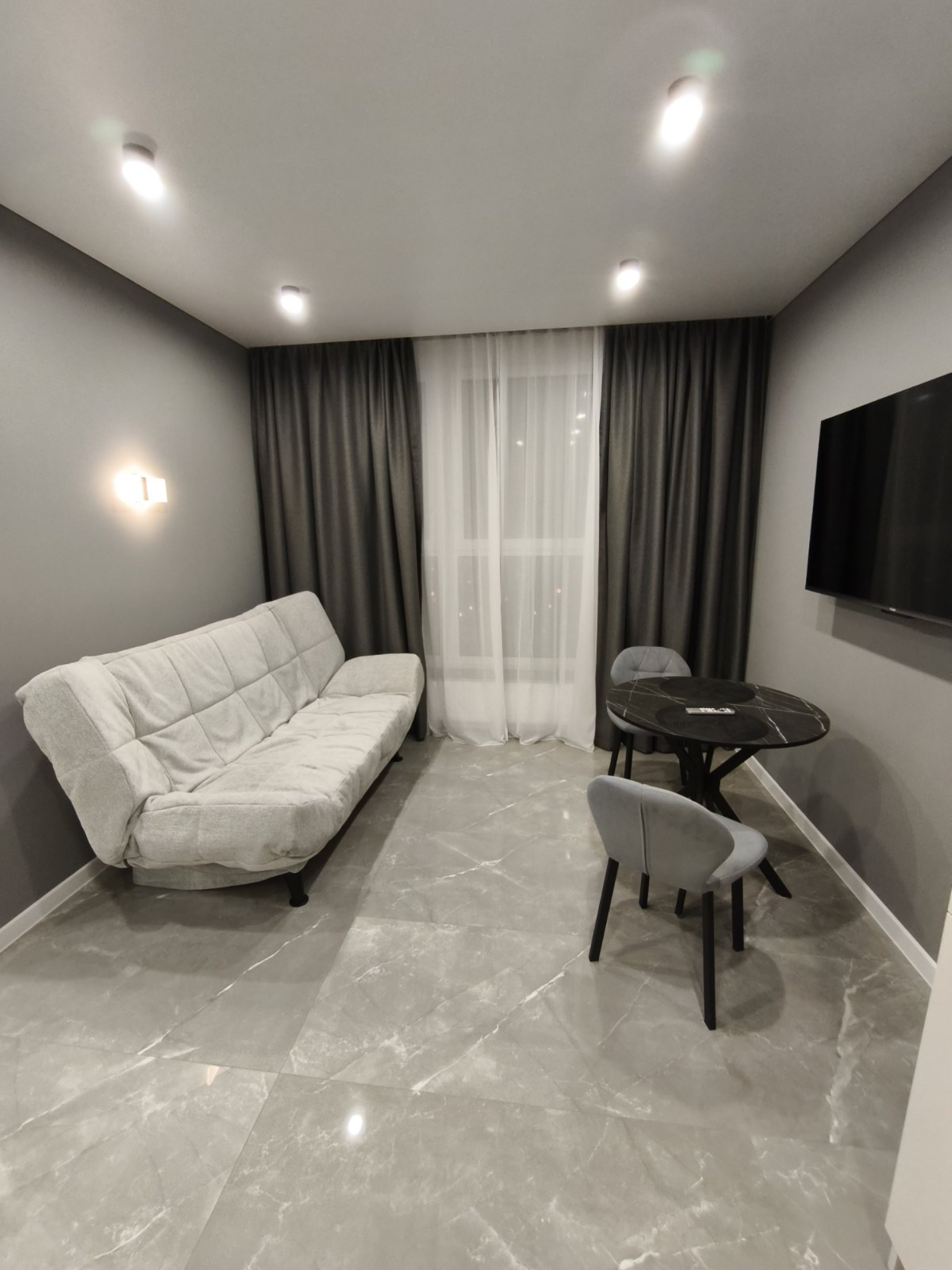 Студия, Жореса Алфёрова ул. З