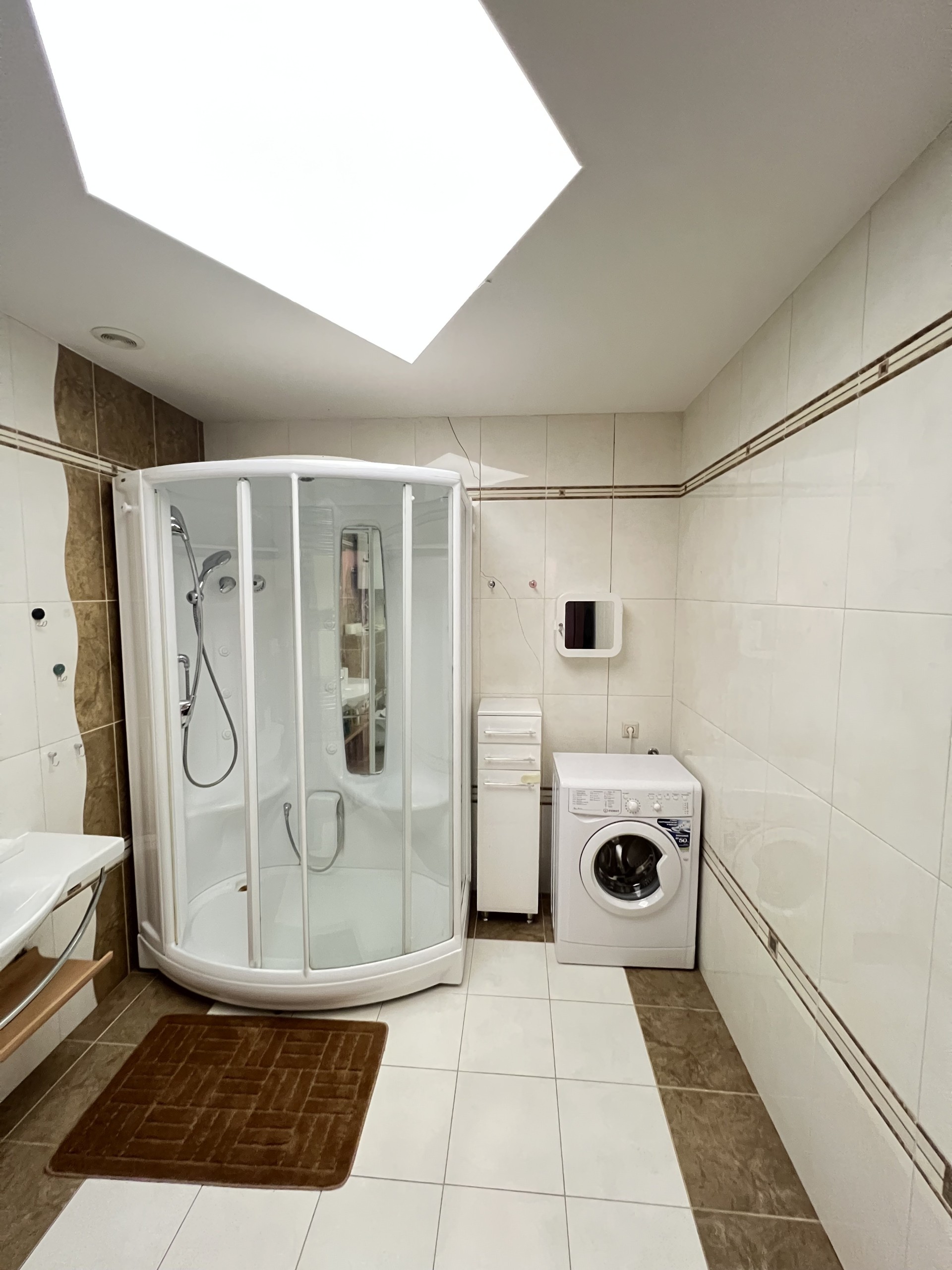 2-комнатная квартира, Независимости пр-т 168/1