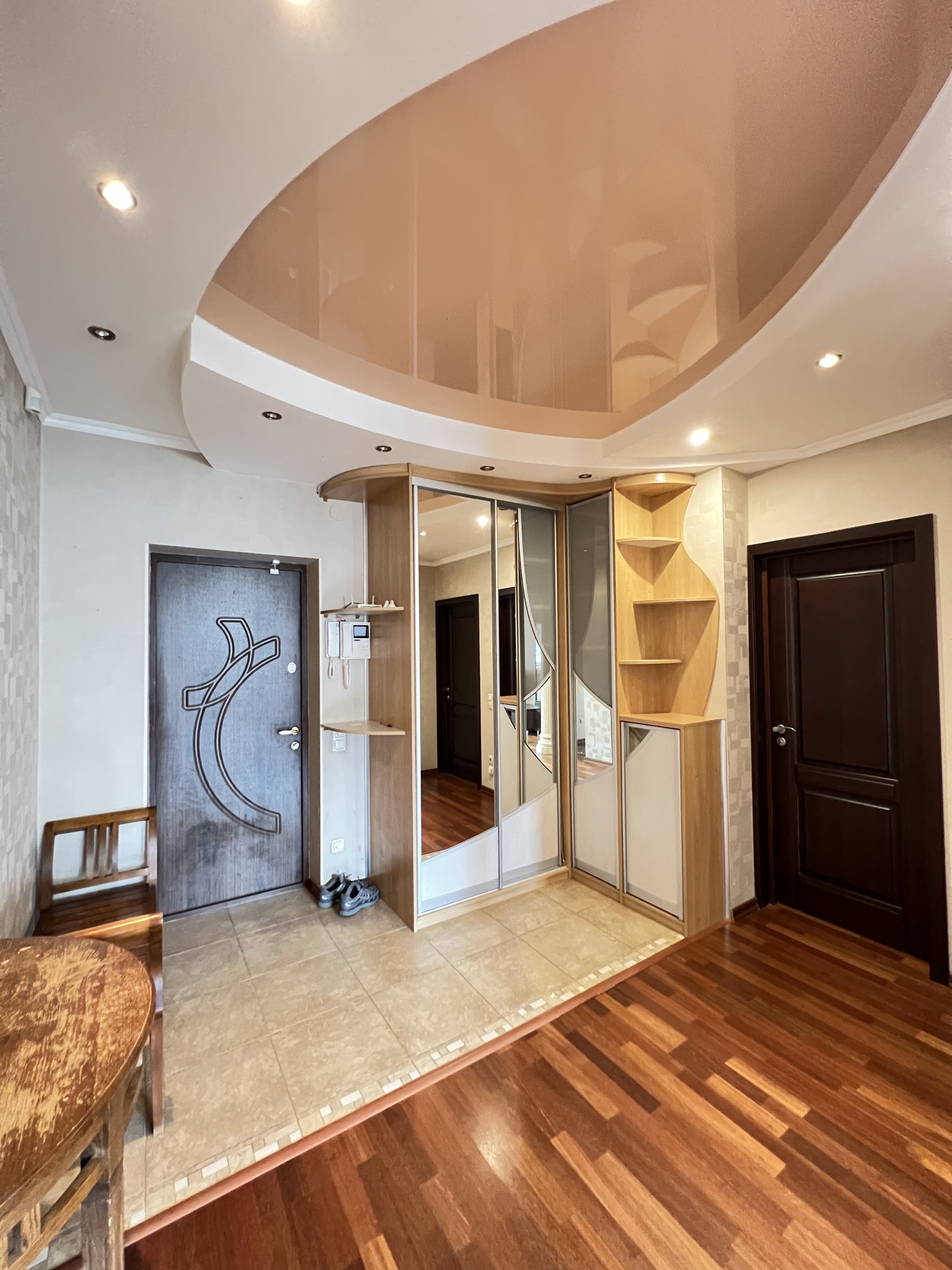 2-комнатная квартира, Независимости пр-т 168/1