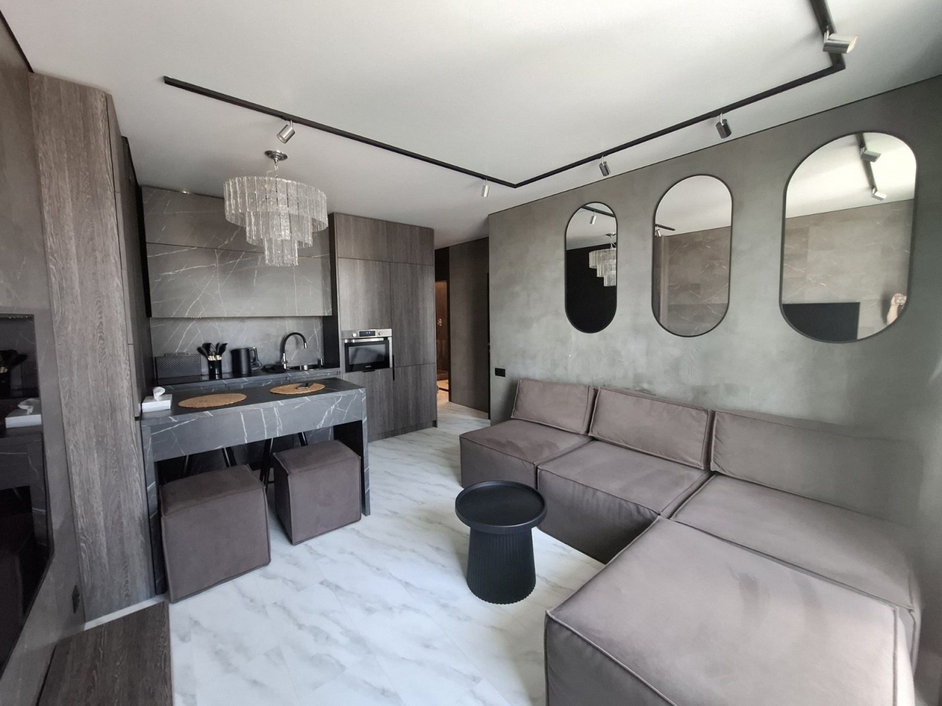 2-комнатная квартира, Белградская ул. 11