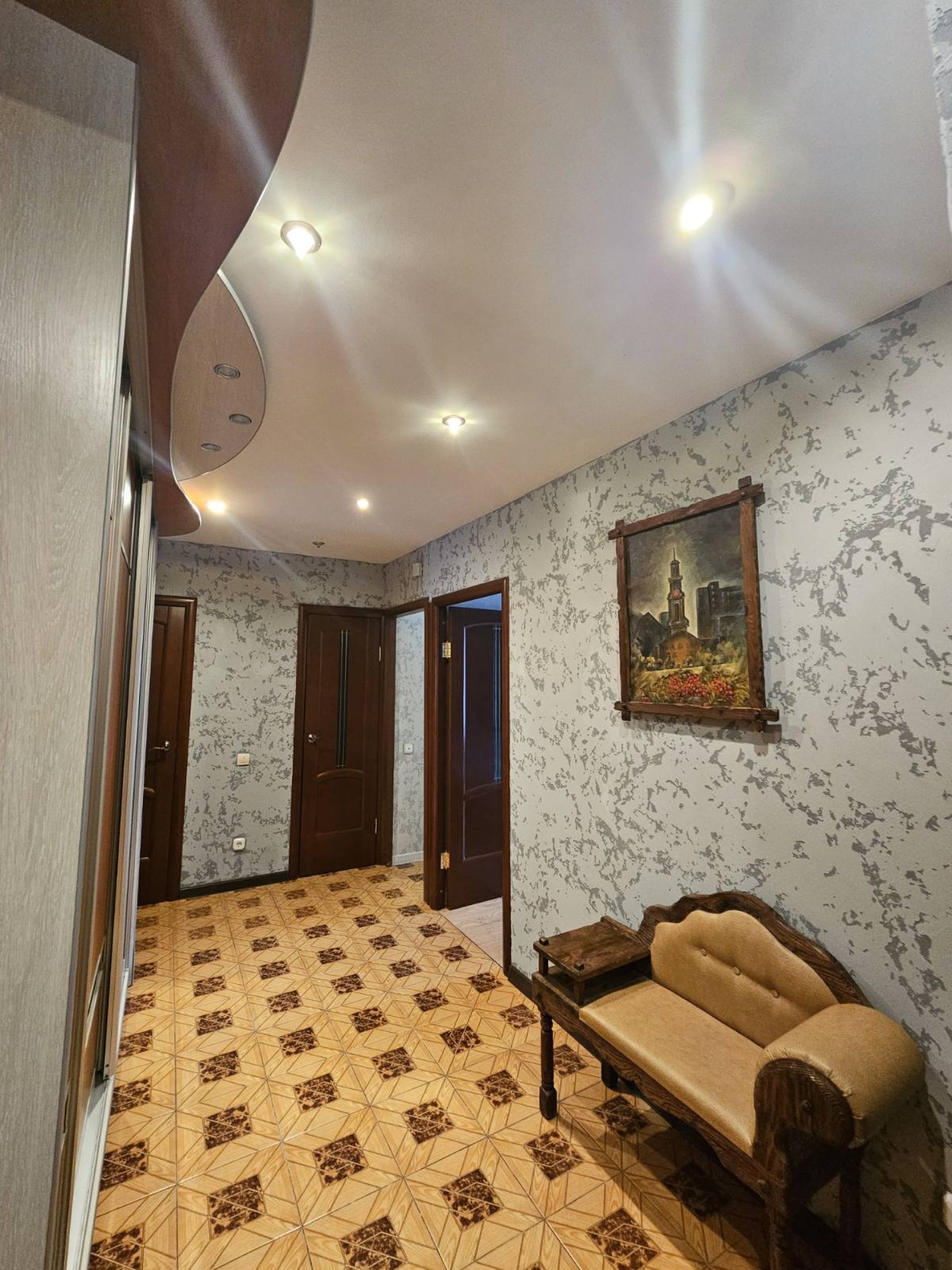 2-комнатная квартира, Воинов Интернационалистов ул. 18/1