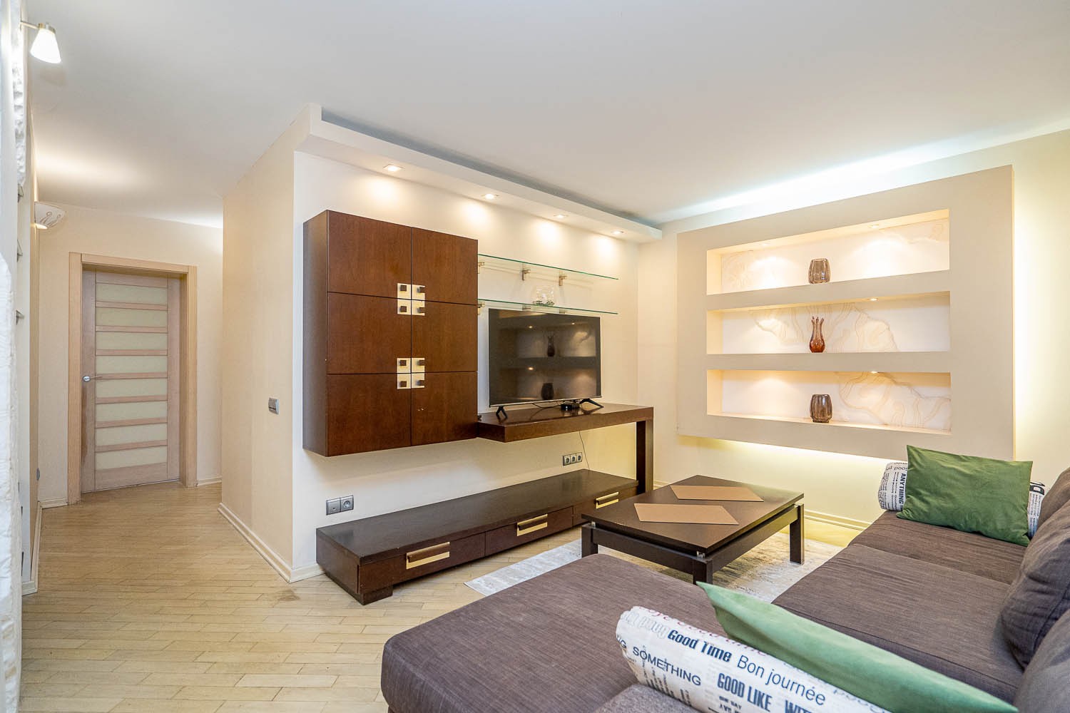 3-комнатная квартира, Мельникайте ул. 16