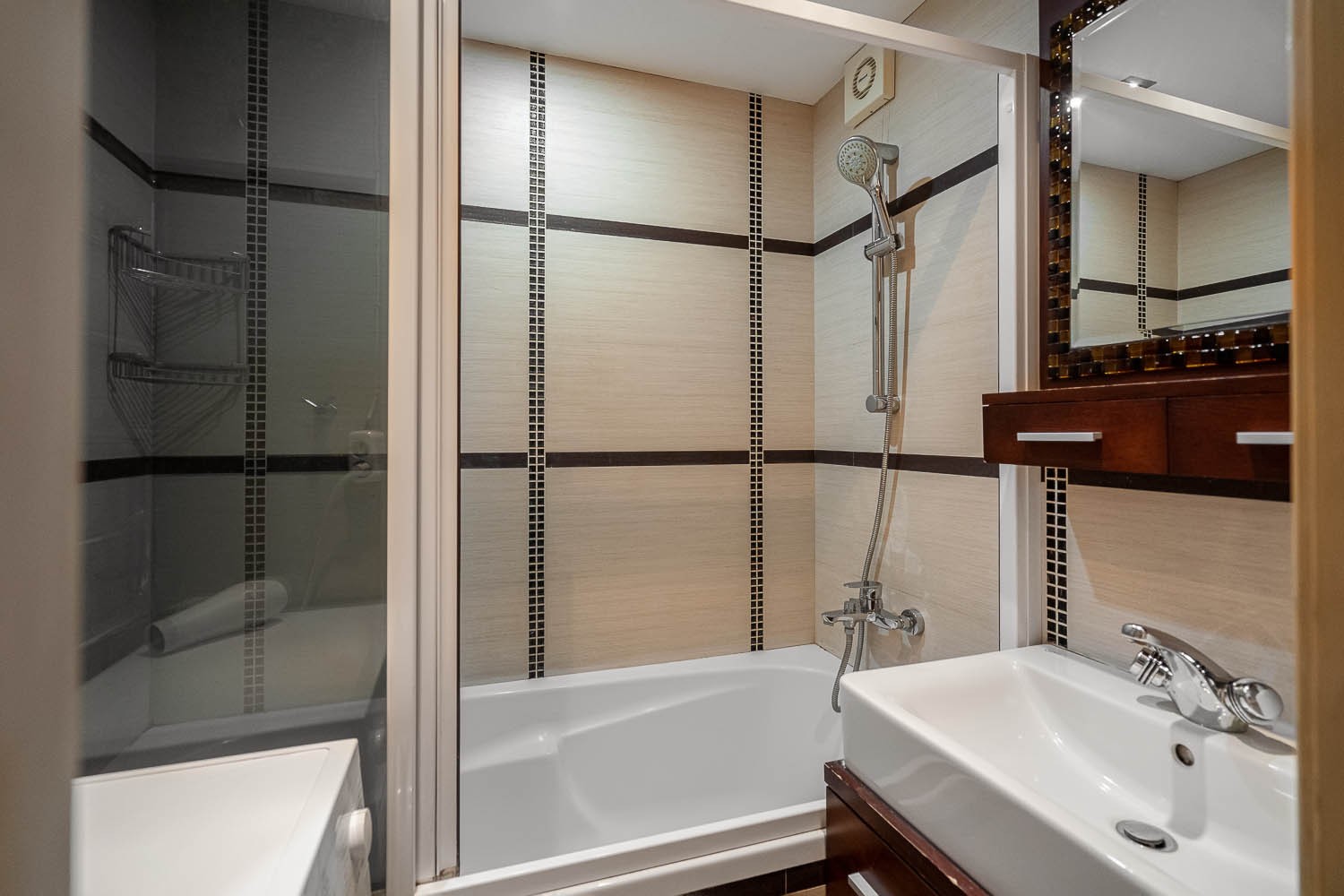 3-комнатная квартира, Мельникайте ул. 16