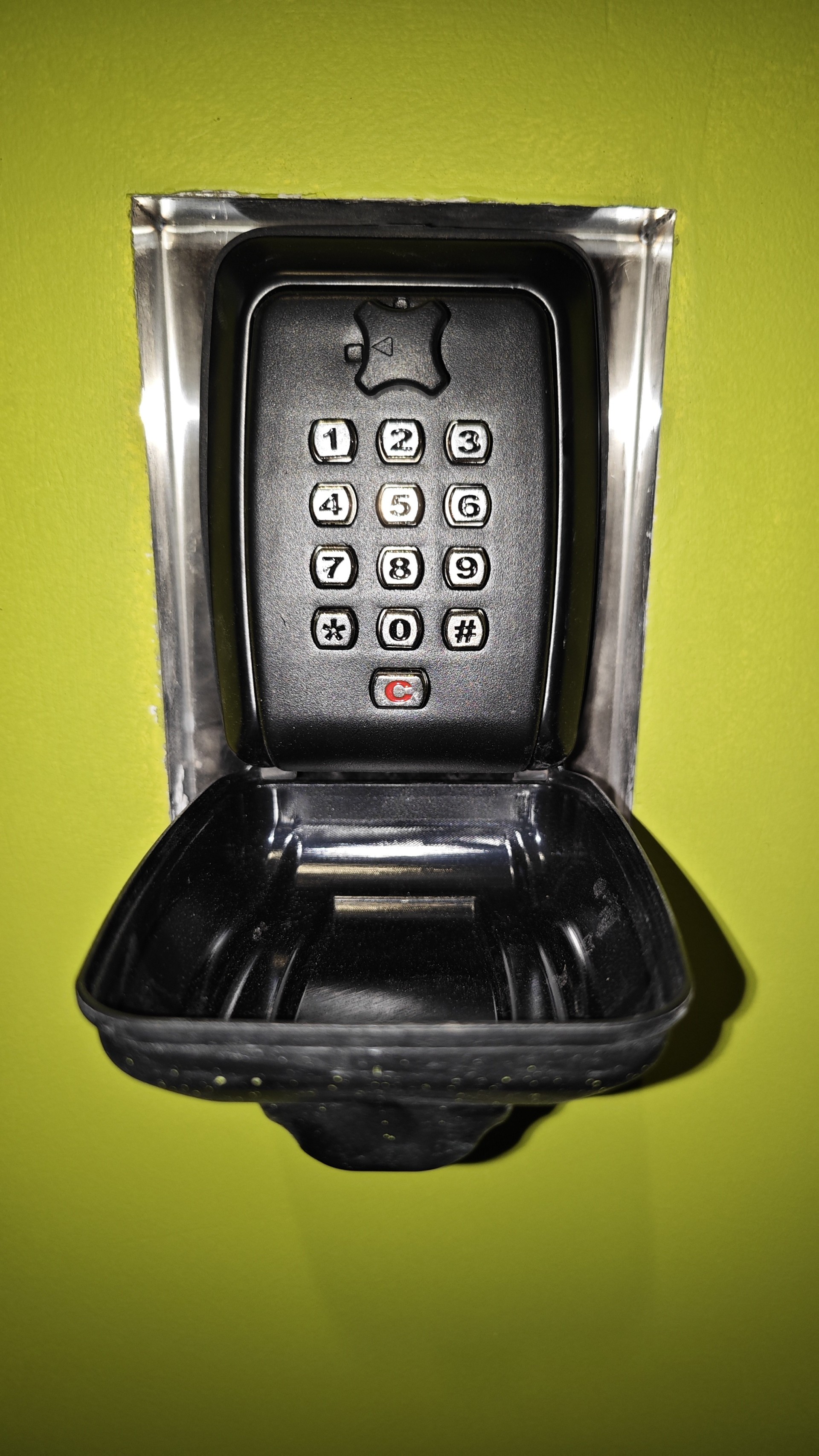 1-комнатная квартира, Ильинского ул. 35