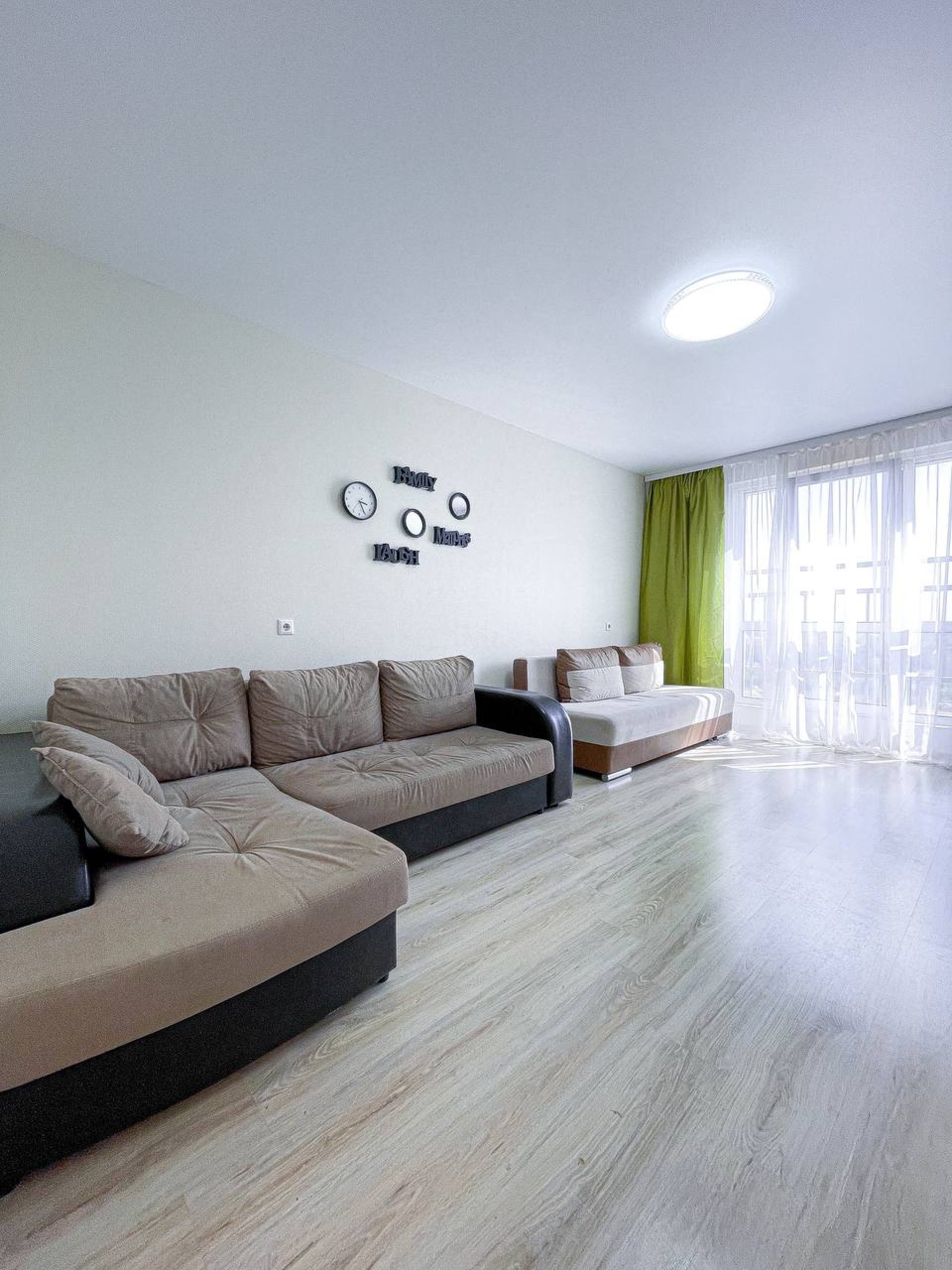 2-комнатная квартира, Одесская ул. 8