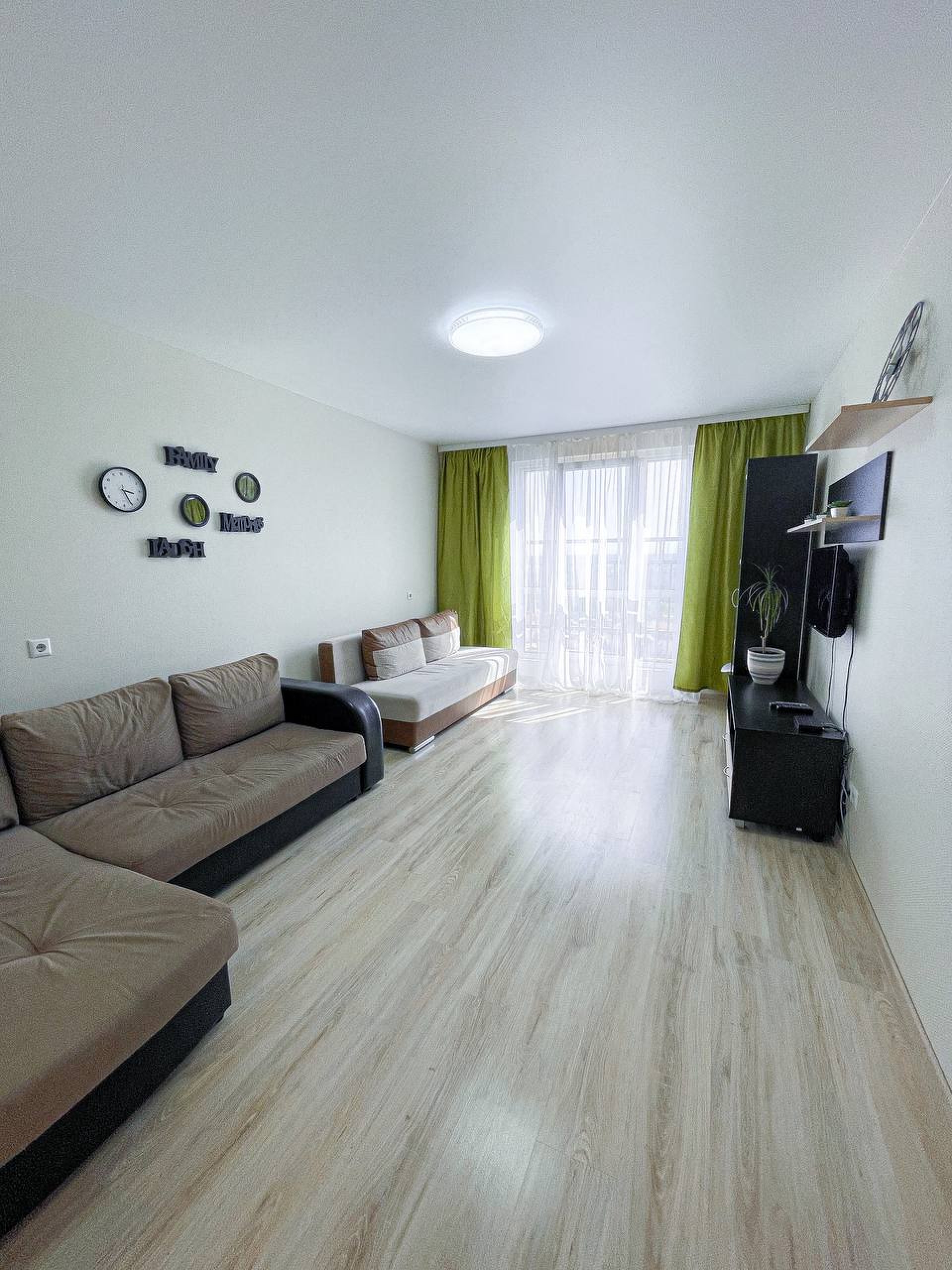 2-комнатная квартира, Одесская ул. 8