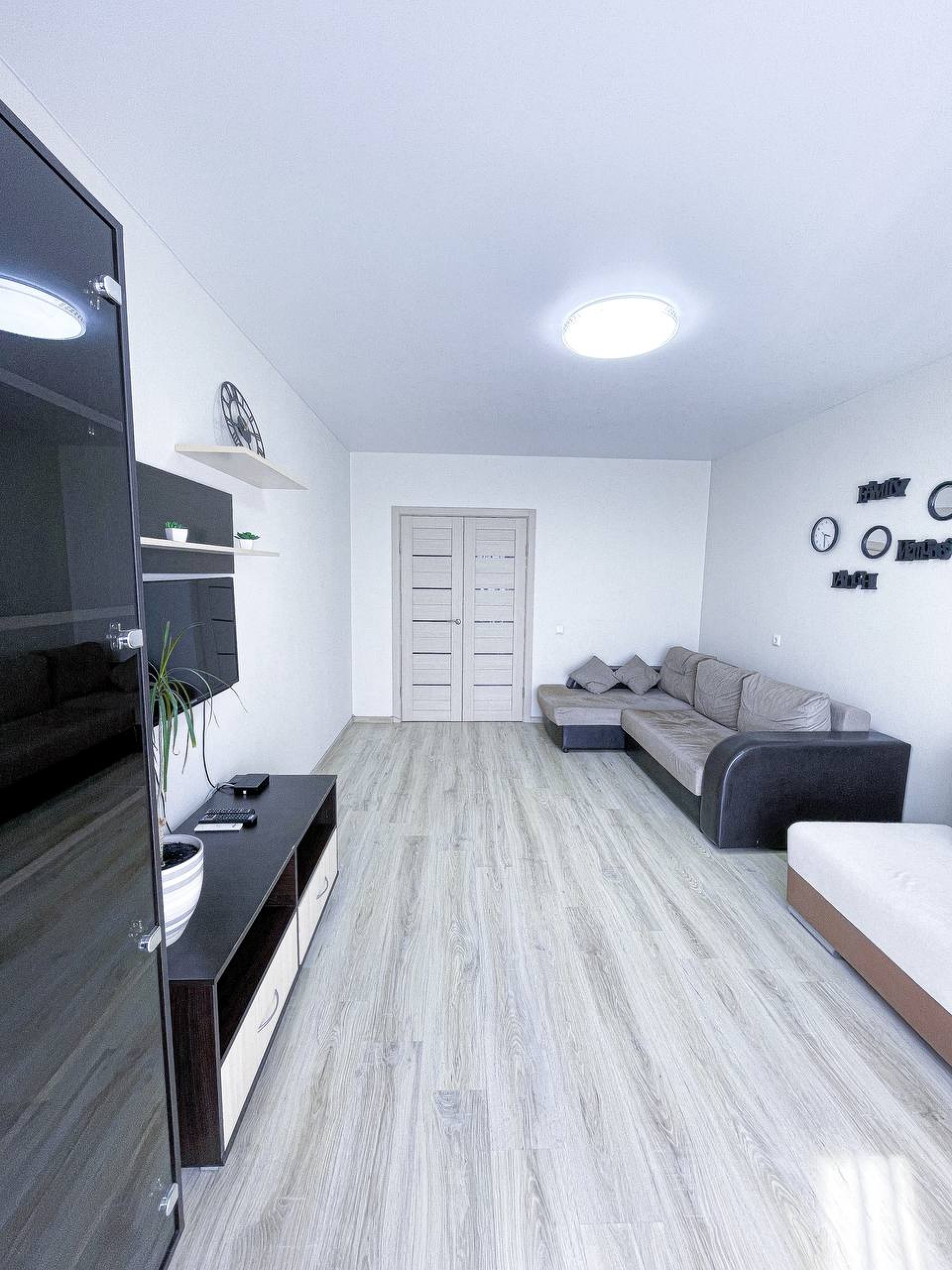 2-комнатная квартира, Одесская ул. 8