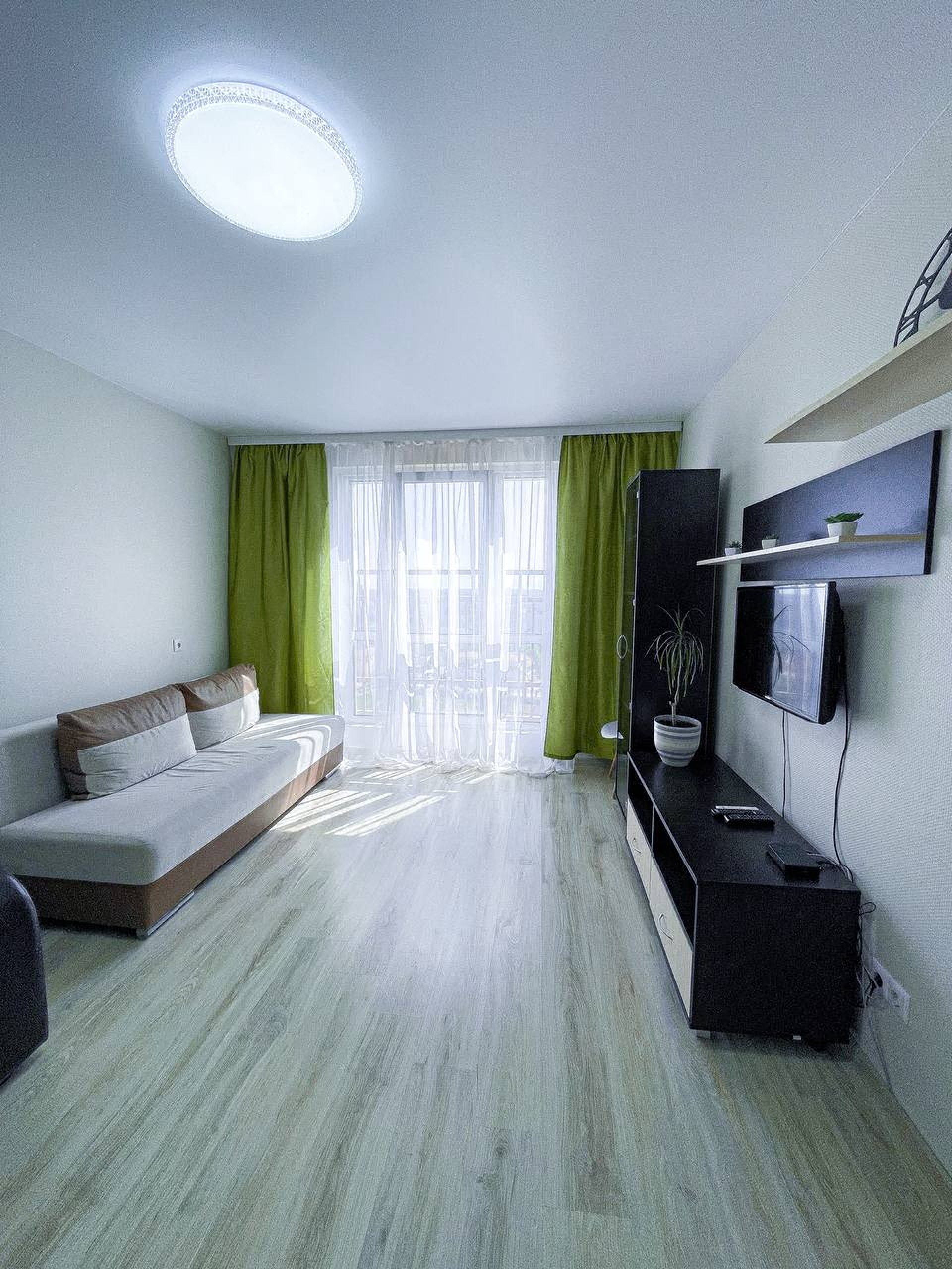 2-комнатная квартира, Одесская ул. 8