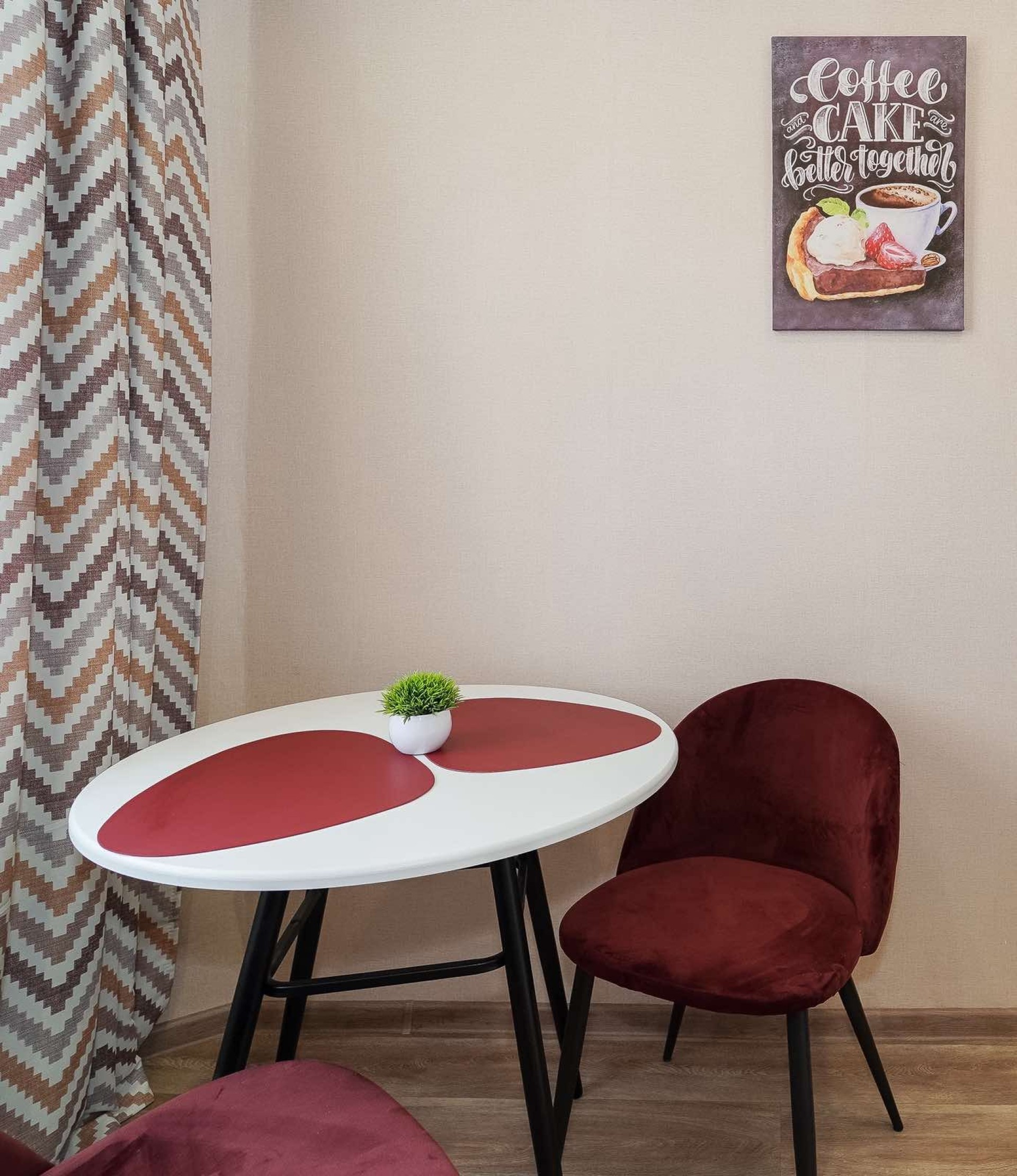 1-комнатная квартира, Жуковского ул. 5/1