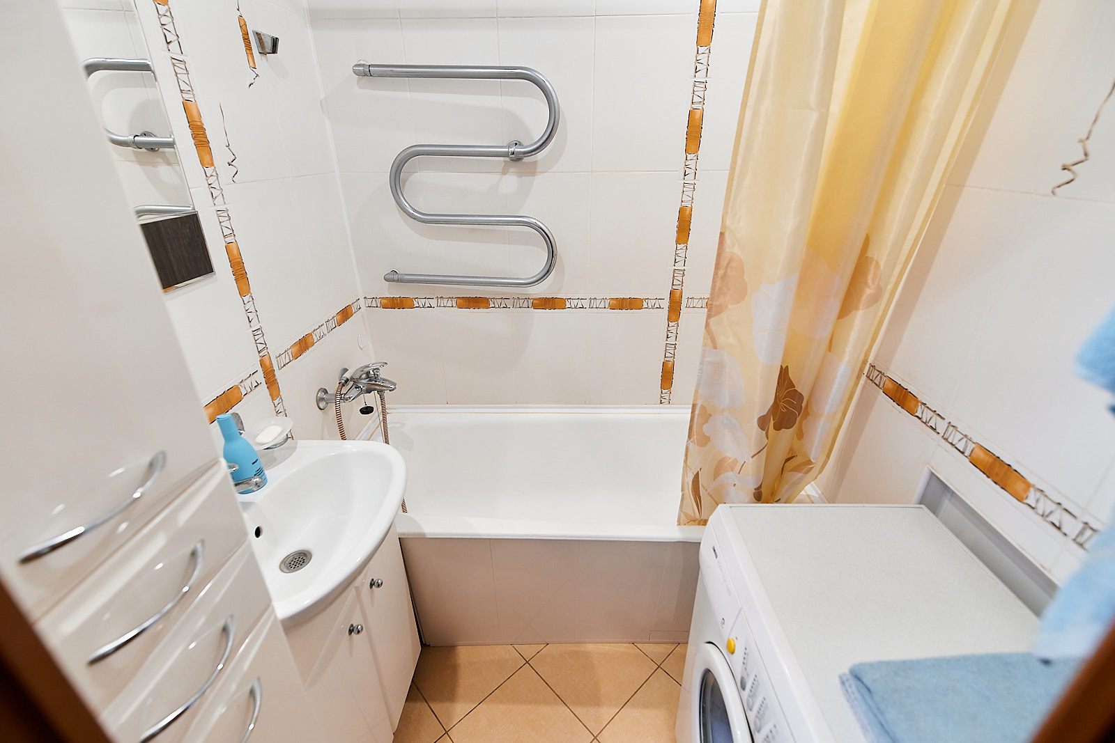 2-комнатная квартира, Никифорова ул. 17