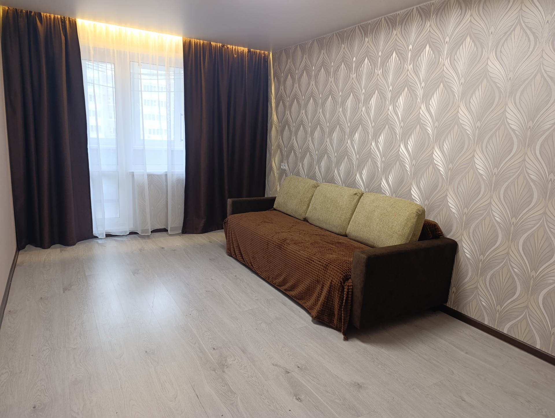 3-комнатная квартира, Корженевского ул. 31