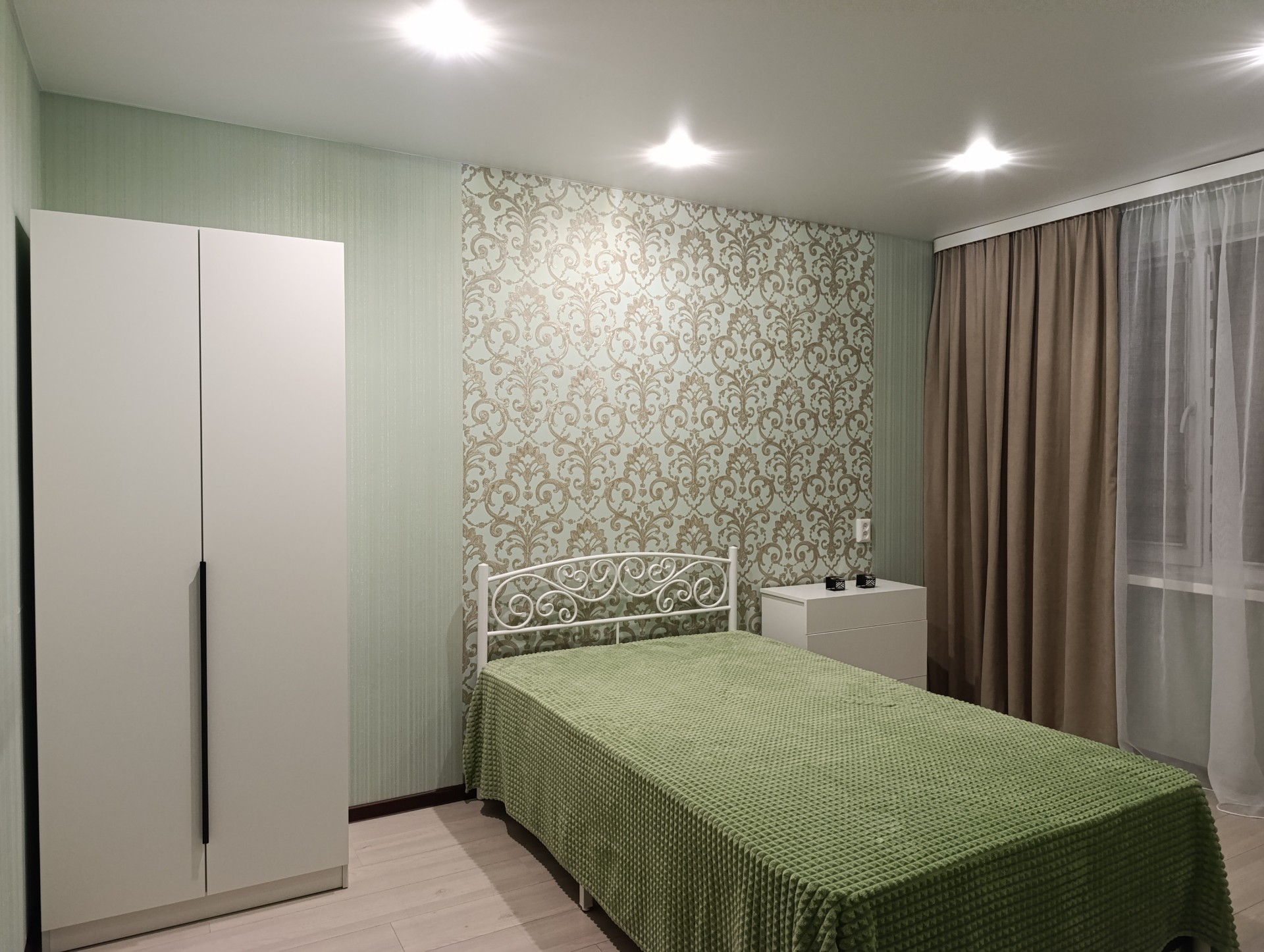 3-комнатная квартира, Корженевского ул. 31