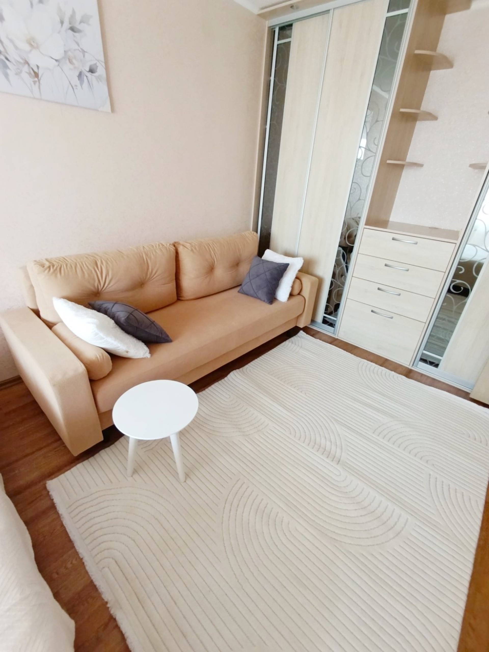 1-комнатная квартира, Жуковского ул. 5/2