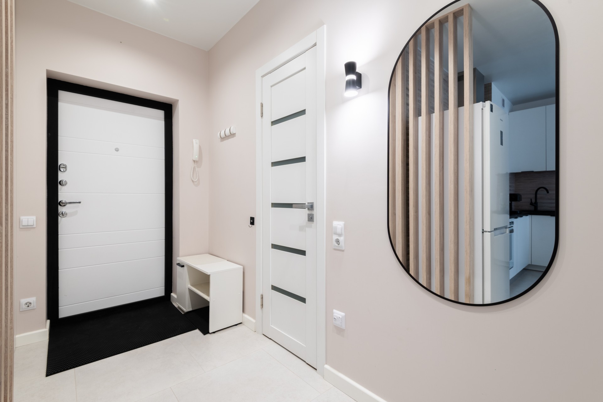 2-комнатная квартира, Николы Теслы ул. 10