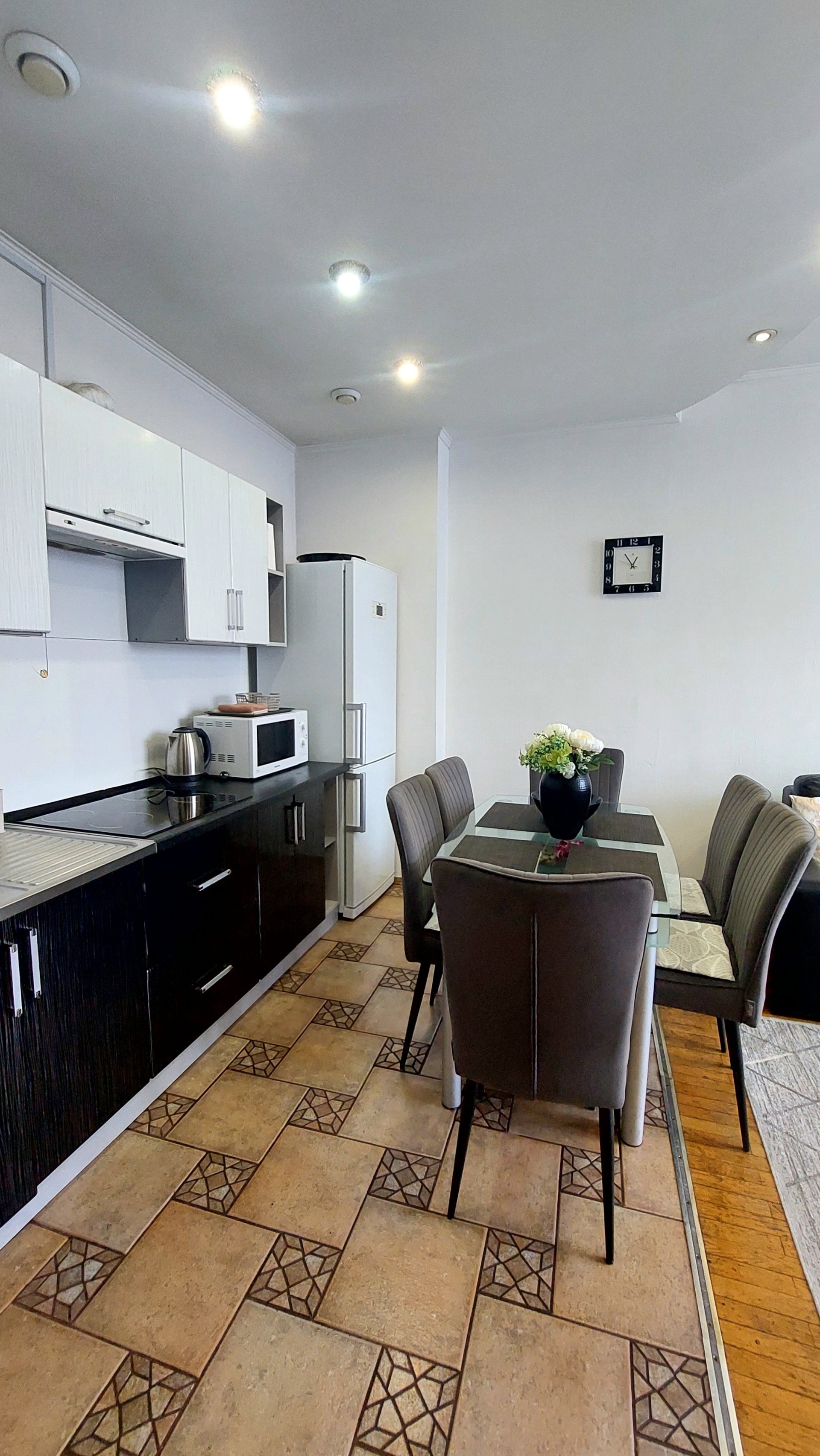 3-комнатная квартира, Свердлова ул. 22