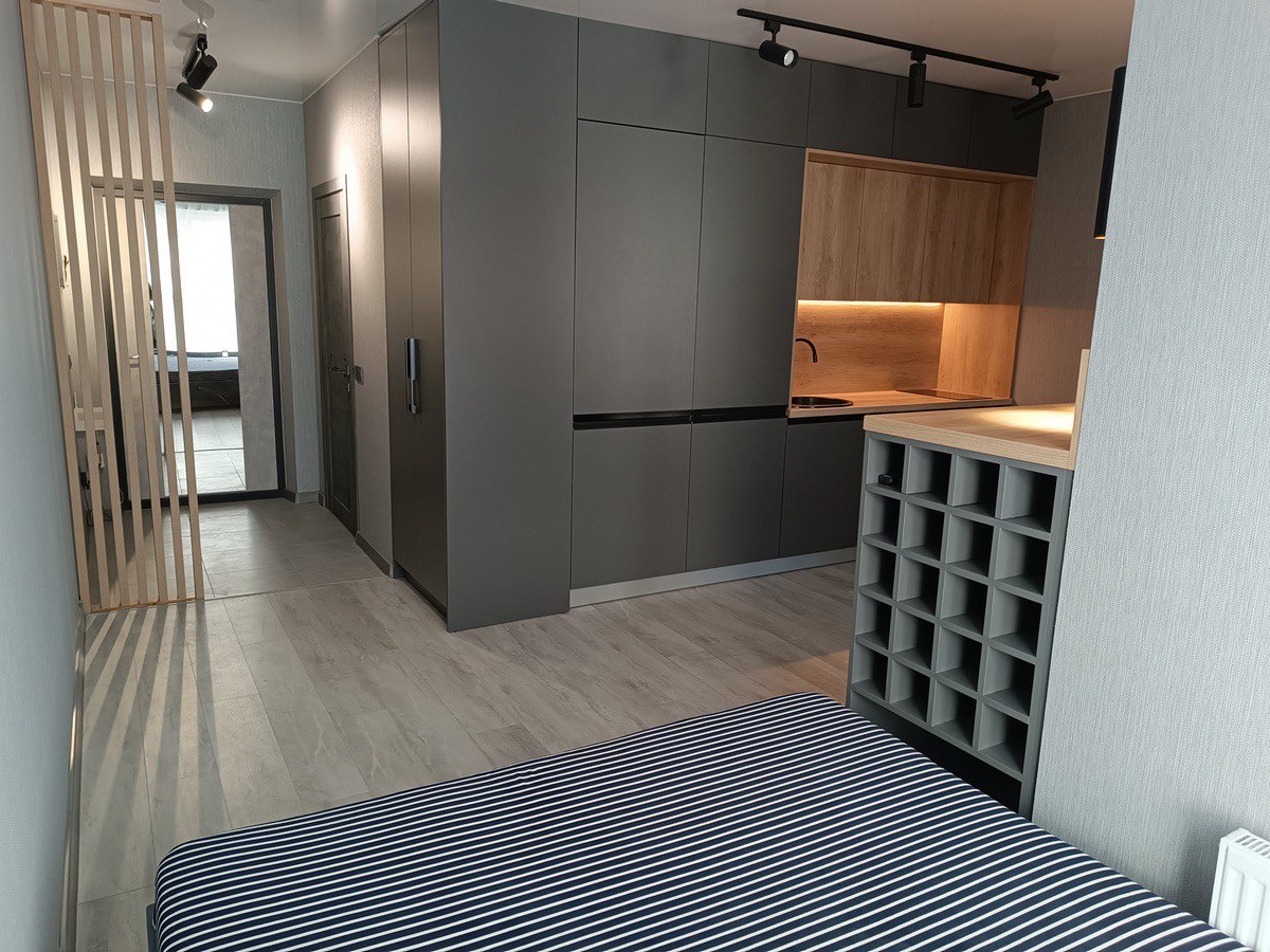 Студия, Кижеватова ул. 3В